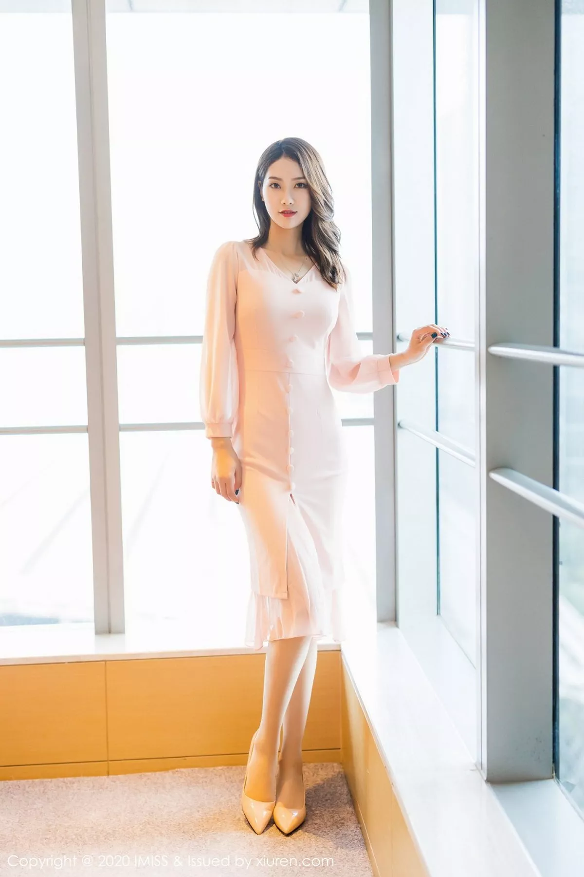 [Imiss爱蜜社]第476期方子萱写真-秀人资源网